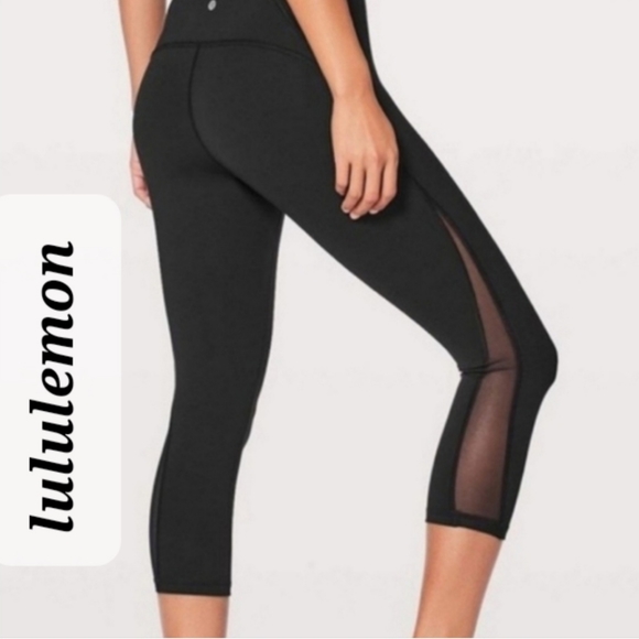 lululemon Capri Leggings Mesh Detail in Black Size 4 - Picture 1 of 7